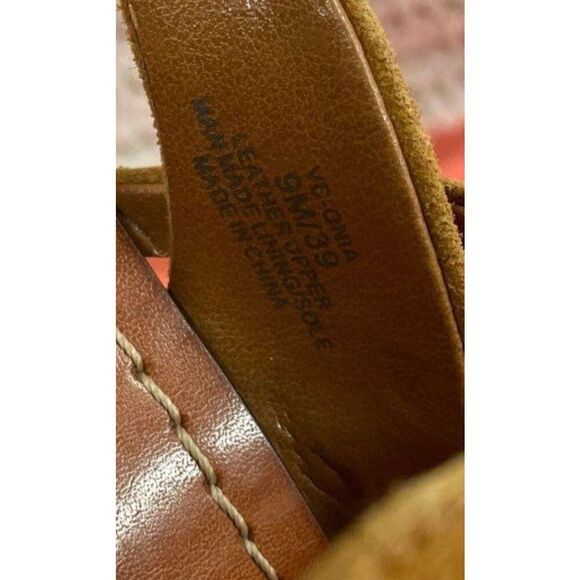 Vince Camuto Brown Strap Sandals With Wood Type Wedge Heels Size 9 - Picture 7 of 7